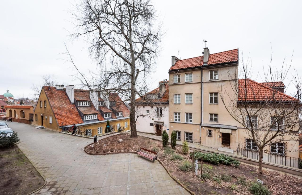 Old Town Basilisk Apartment Варшава Экстерьер фото