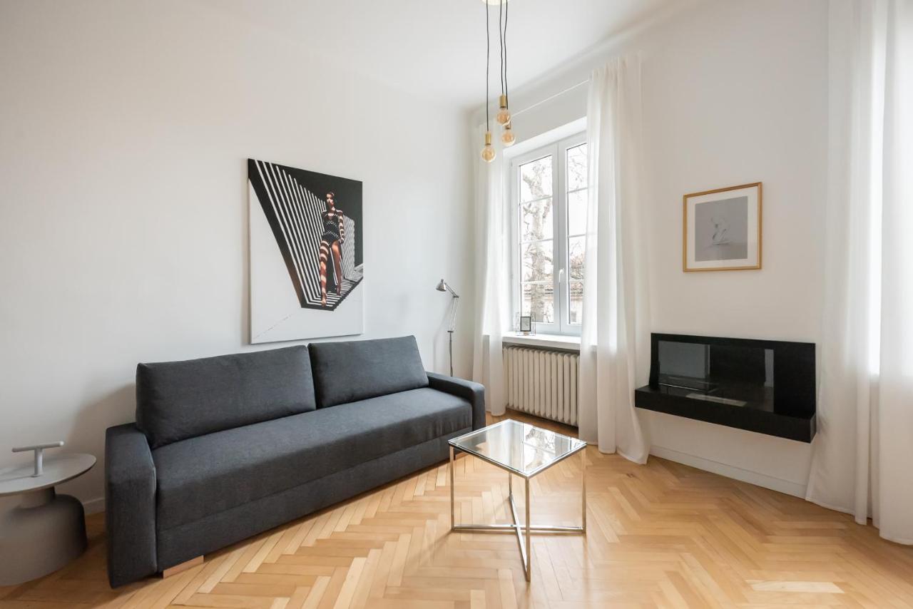 Old Town Basilisk Apartment Варшава Экстерьер фото